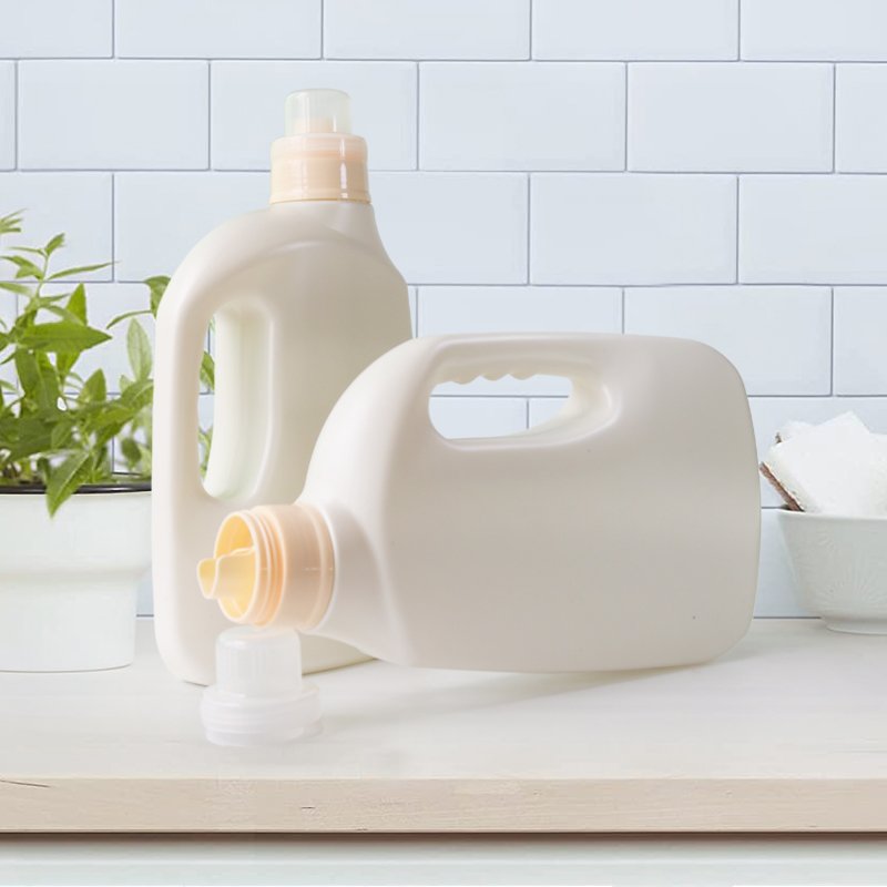 Cleaning 2000ml PE Plastic Detergent Bottle with Handle