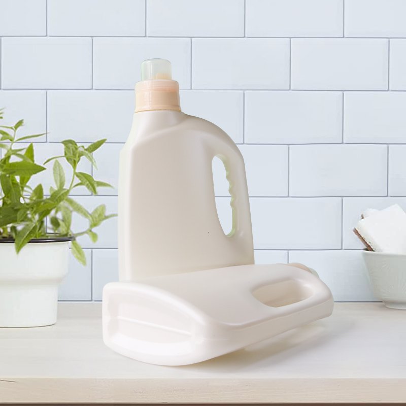 Cleaning 2000ml PE Plastic Detergent Bottle with Handle