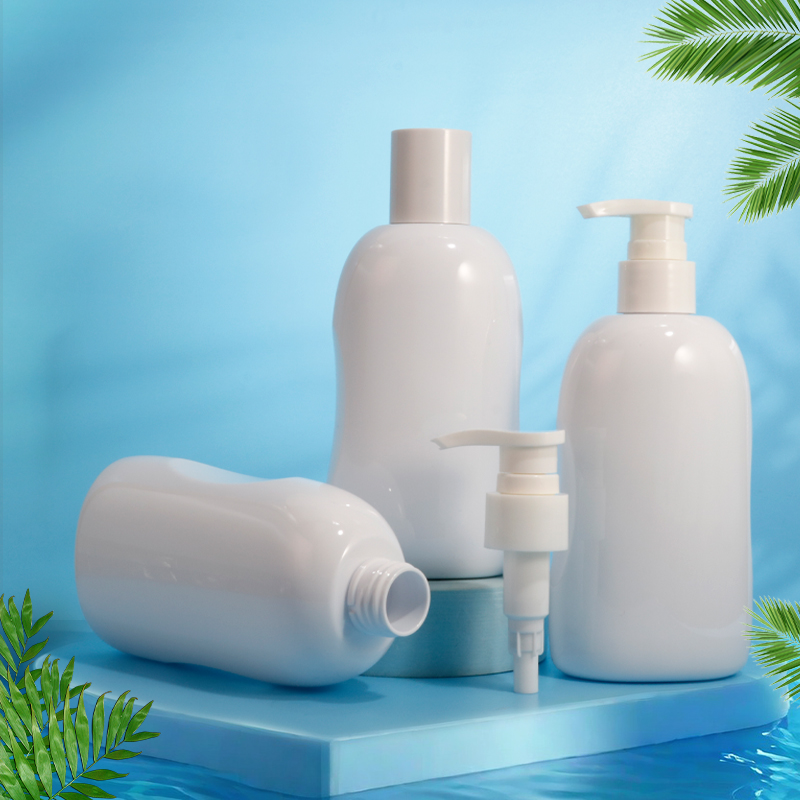 300ml PET Cosmetic Bottle with Lotion Pump & Screw Cap (24/410 Neck)
