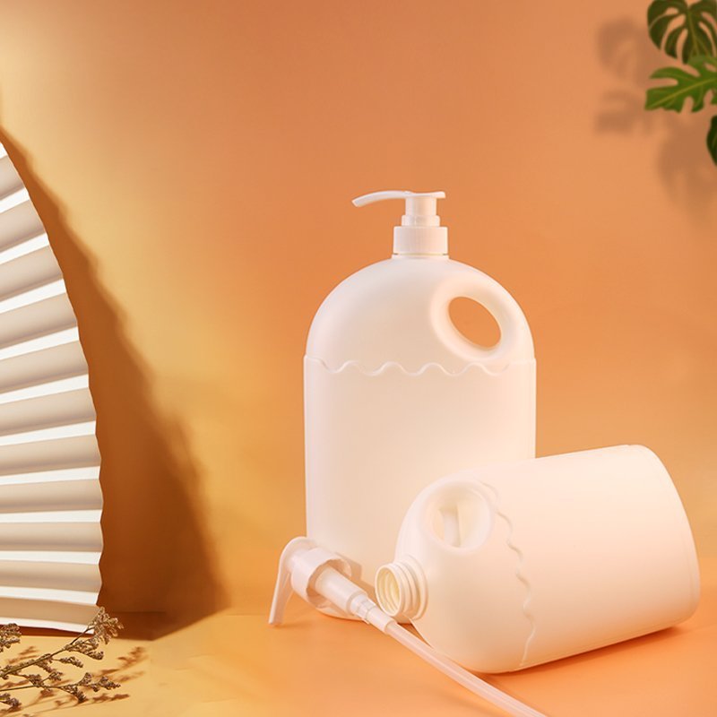 2000ml PE Bottle