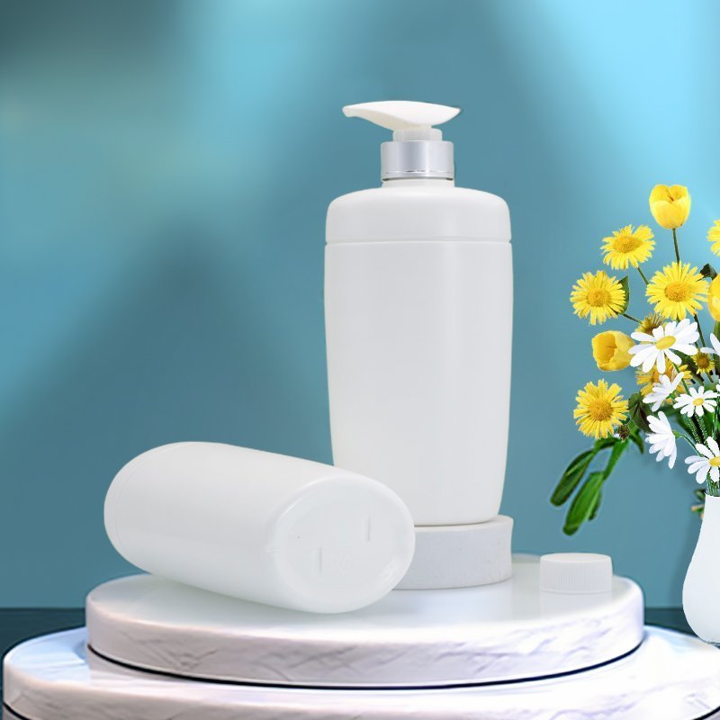 750ml PE Bottle