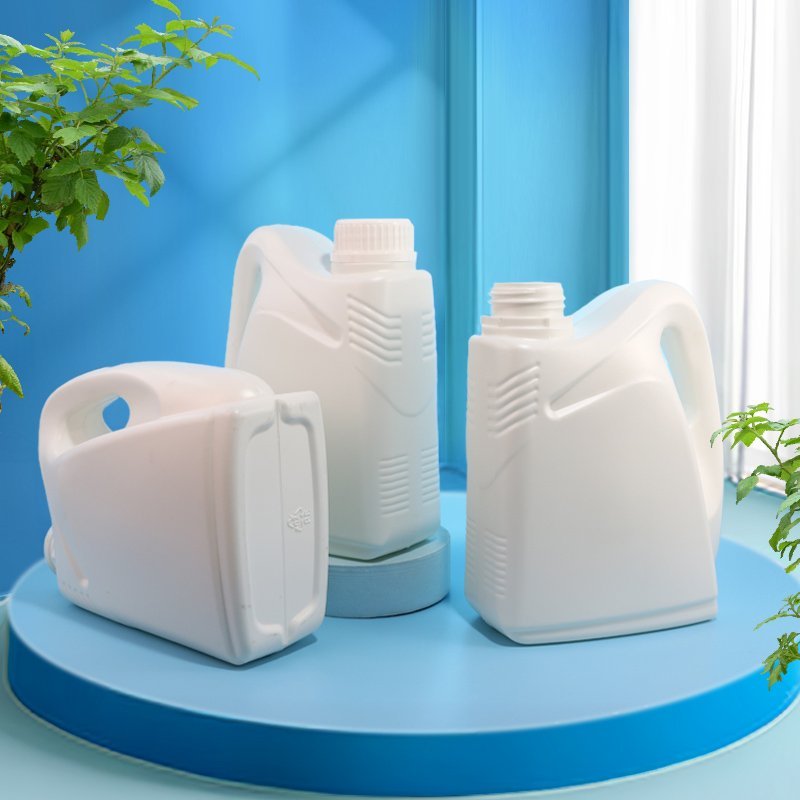 1100ml PE Bottle