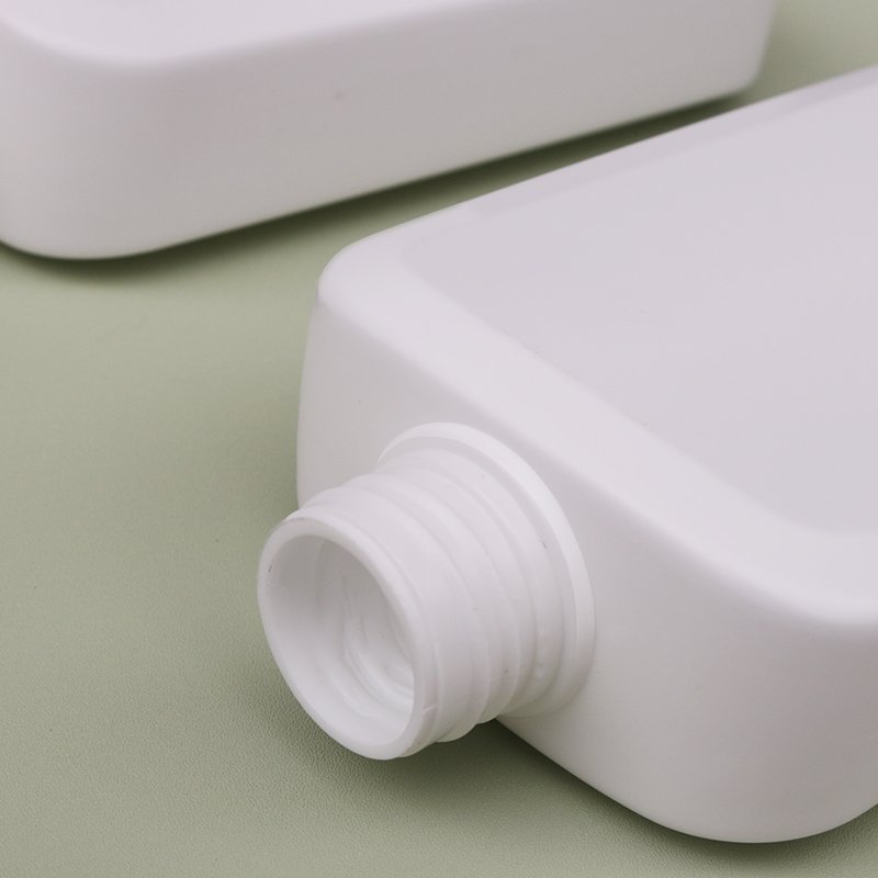 400ml PE Bottle