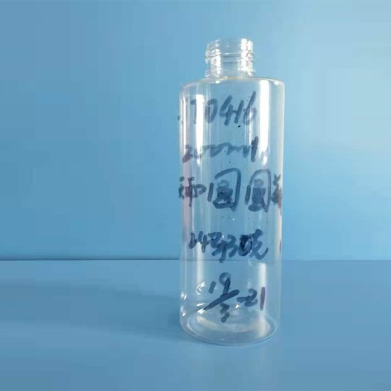 Cosmetic 200ml PET Round Bottle for Serum & Treatment – 24mm Neck, 26g